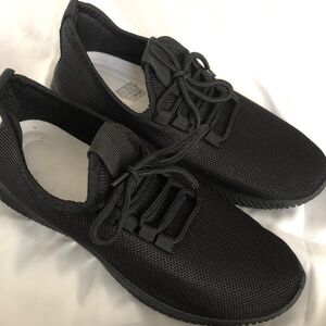 Women’s sneakers